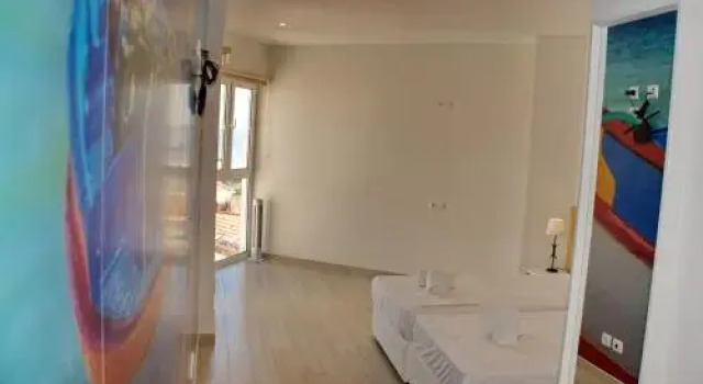 Top City Hostel & Suits, Забронировать Хостел Хостелы Лагуш, рядом с Городской рынок Лагоса, Хостел