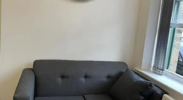 Bv Comfy Budget Studio At Quebec Street Bradford, Забронировать Отель Отели и гостиницы Брэдфорд, рядом с Театр «Альгамбра», Отель