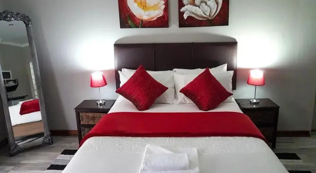Семейный номер Standard с видом на сад Gemstone Guest House