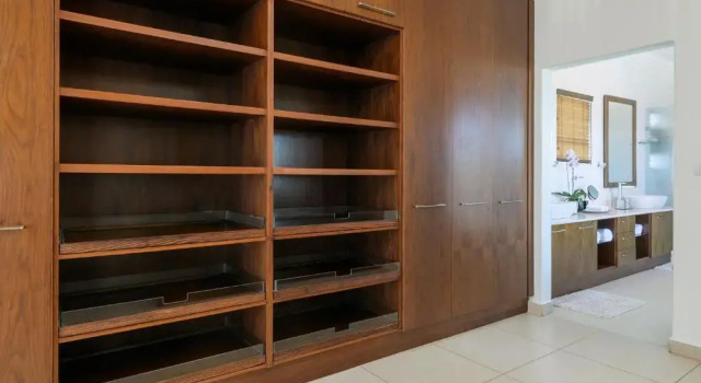 11 On Fairway Villa by Euphoric Leisure, Забронировать Вилла Саутбрум Durban South Coast, рядом с Southbroom Golf Club