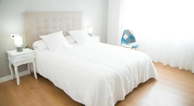 L2 Apartamento O Grove Centro 2 hab con aire acondicionado y wifi, Забронировать Апартаменты/квартира Отели O Grove Peninsula с парковкой, Парковка