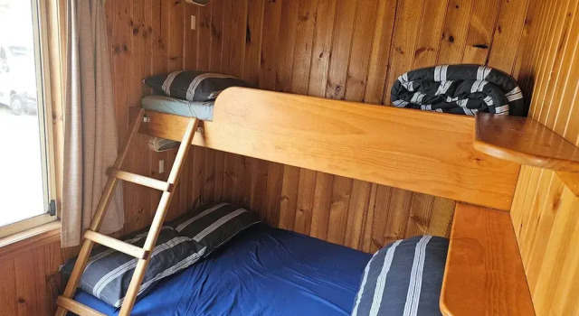Snug Beach Cabin And Caravan Park, Book Campground Snug Tasmania