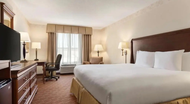 Номер Standard Spark By Hilton Woodbridge