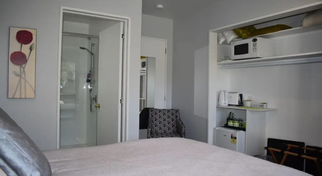 Mapua Wharf Accommodation