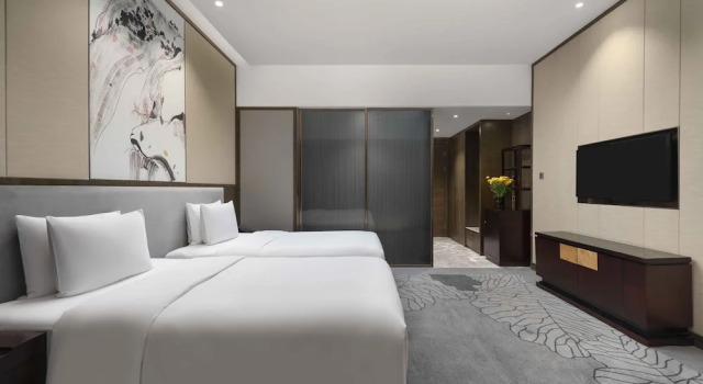 Двухместный клубный номер Premium Crowne Plaza Nanning City Center by IHG