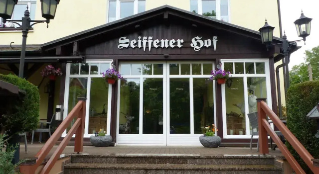 Hotel Seiffener Hof, Varaa Hotelli Hotellit Ore Mountains aamiaisella, Aamiainen