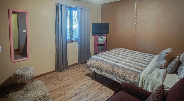 Коттедж Spacious Tranquility With Private Pool 4 Bedroom Home by RedAwning