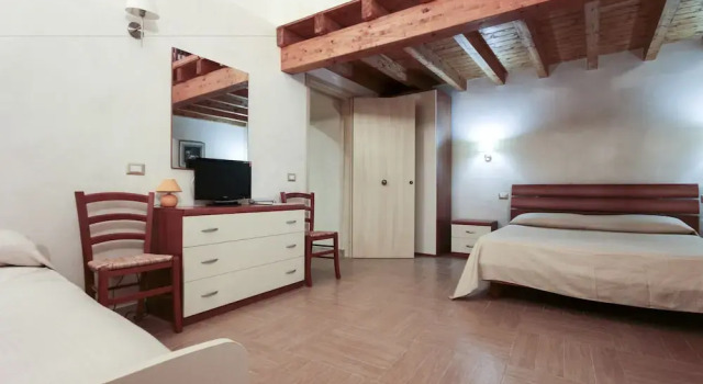 La Lanterna Di Bachi