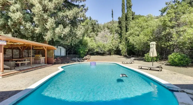 Vacation Rental 2 Mi to Clearlake Oaks Boat Launch, Reserva ahora Hotel Clearlake Oaks California