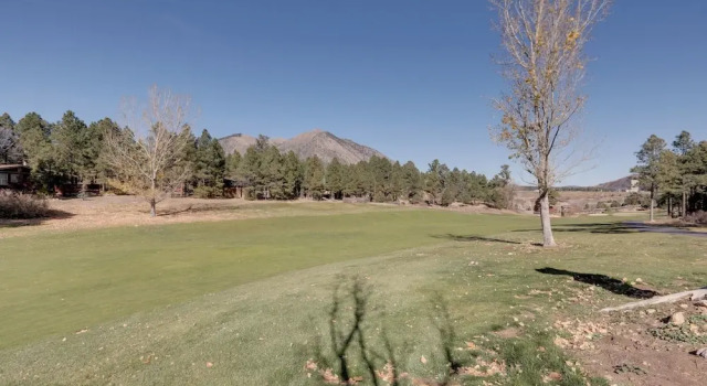 Коттедж Country Club Home: 18 Mi to Arizona Snowbowl!