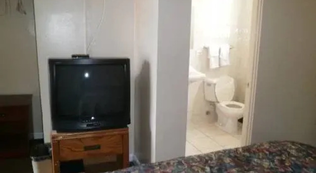 New Budget Motel, Buchen Sie Motel Schiller Park Chicago und Umgebung