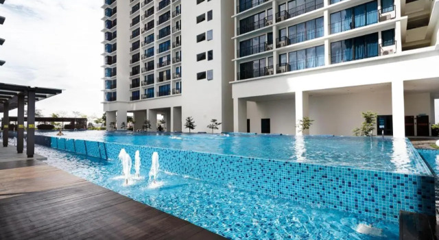 ECOZY SUITE 3 - Trefoil Setia Alam, Забронировать Отель Кланг 