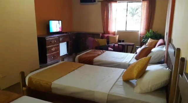 Семейный номер Standard с 2 комнатами Hotel El Maltese - Lakefront