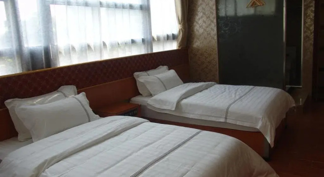 Guangzhou Meiling Hotel, Забронировать Отель Отели Гуанчжоу с парковкой, рядом с Станция метро Zhujiang New Town, Парковка