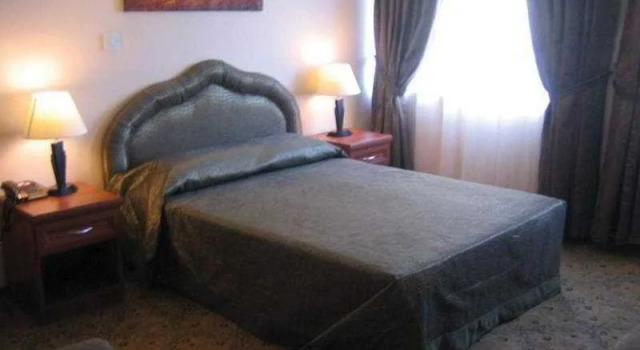Life Hotel