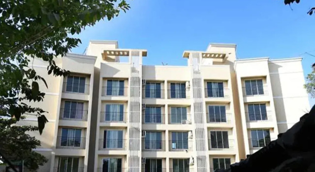 Iris Suites, Забронировать Отель Отели Нави-Мумбай с парковкой, Парковка