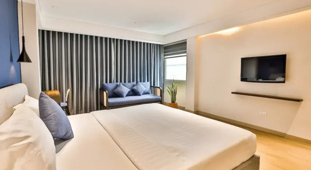 Номер Deluxe с видом на город La Paix Sài Gòn - Boutique Hotel
