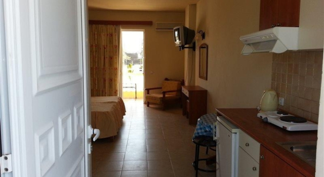 Apollonio Suites & Rooms Faliraki Rhodes, Prenota Hotel Hotel economici a Rodi