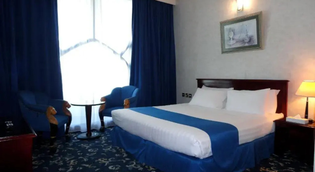 Полулюкс Beach Bay Hotel