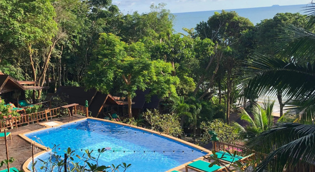 Семейный номер Standard рядом с пляжем Koh Jum Ocean Beach Resort