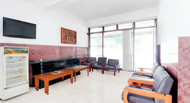 Hotel O Hotel Wisma Hasanah, Prenota Hotel Semarang Central Java
