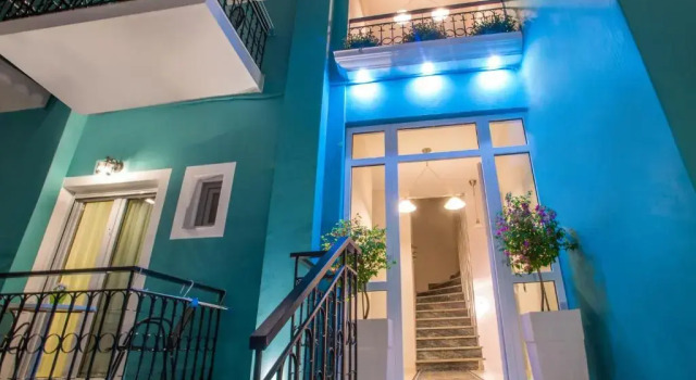 Номер Standard Leonidas House