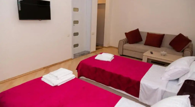 Holiday Rooms, Rezerwuj Hotel Didube Tbilisi