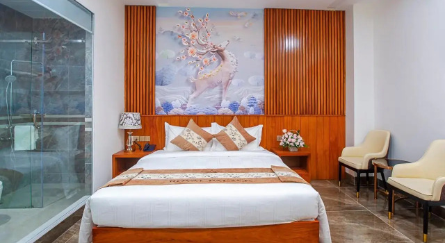 Номер Standard Royal Palace