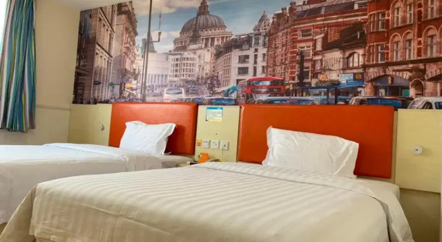 Двухместный номер Business 7 Days Inn Chengdu North Railway Station 2nd Branch