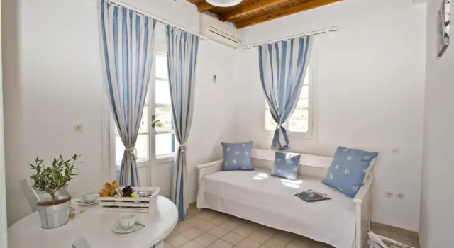 Апартаменты c 1 комнатой Gryparis Club Apartments