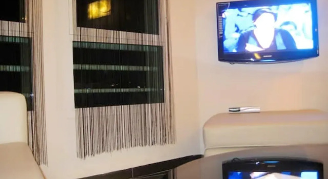 Apartment with One Bedroom in Tanger, with Wonderful Sea View, Pool Access And Furnished Balcony - 50 M From the Beach, Rezerwuj Apartament Hotele w Tanger-Tetouan z parkingiem, Parking