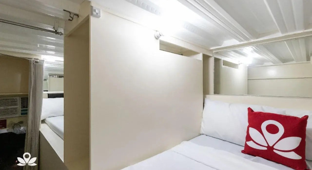 ZEN Rooms RSG ResiDens Manila, Buchen Sie Hotel Hotels in Luzon mit Pool, Schwimmbad