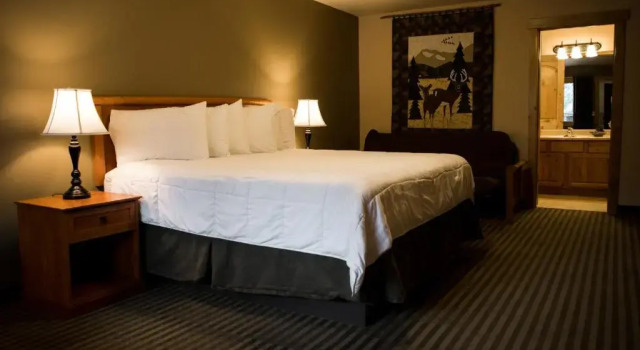 Двухместный номер Deluxe с красивым видом из окна Silver Moon Inn