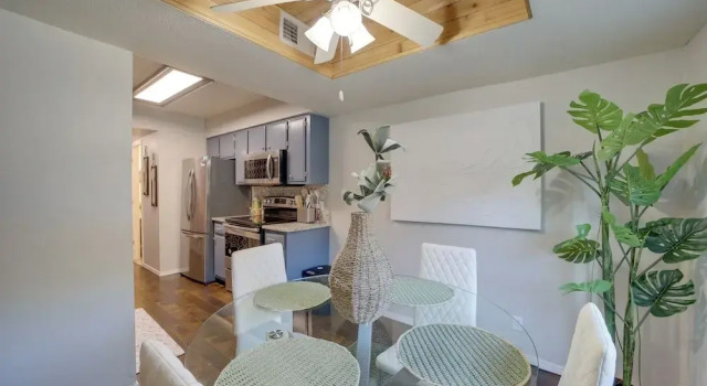 Апартаменты 10 Mi to Dtwn Tulsa: Condo w/ Pool Access!