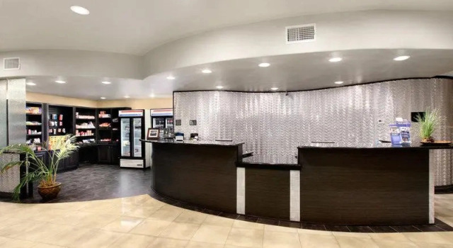 Двухместный номер Deluxe с видом на океан Best Western Premier Crown Chase Inn & Suites