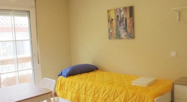 Studio in Mijas, With Wonderful City View and Furnished Balcony - 350