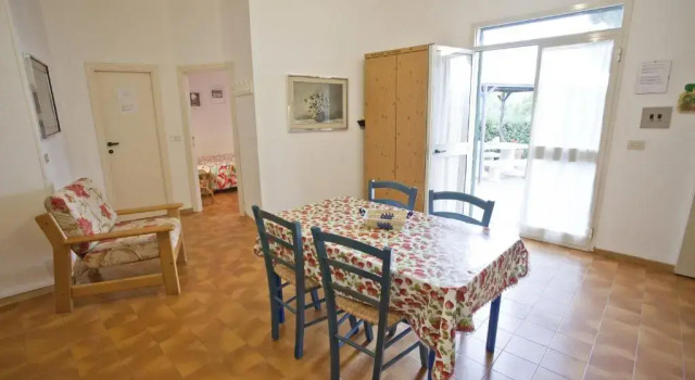 Villino Le Sughere, Rezervovat Hotel Hotely v Elba s parkováním, Parkování