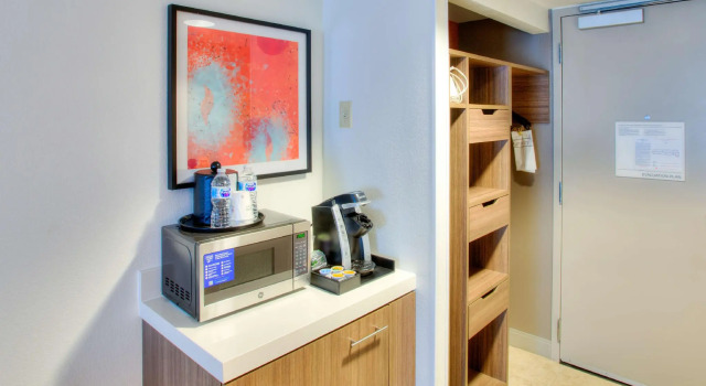 Четырёхместный номер Standard Hilton Garden Inn Indianapolis Northeast/Fishers
