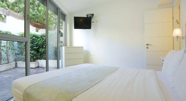 Sea Land Suites - by Echo Hotels