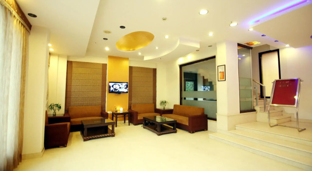 Rousha Inn