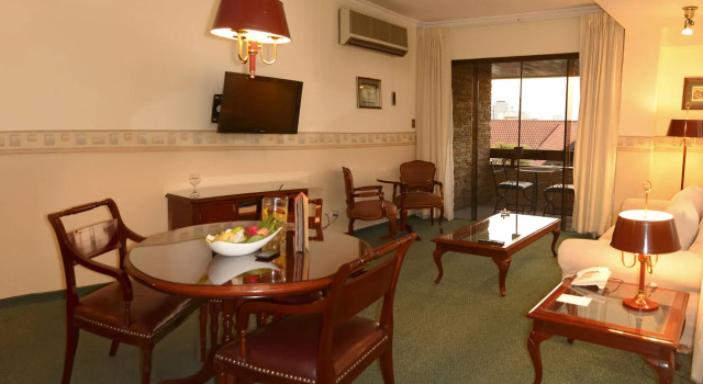 Apart Hotel TOBOROCHI, Забронировать Отель СПА-отели Санта-Крус-де-ла-Сьерры, рядом с Arenal Park, SPA-услуги