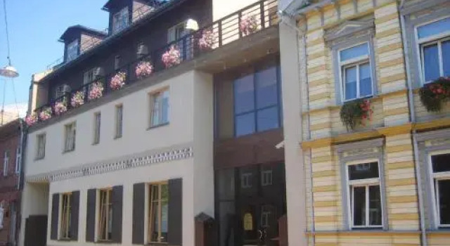 More Hotel