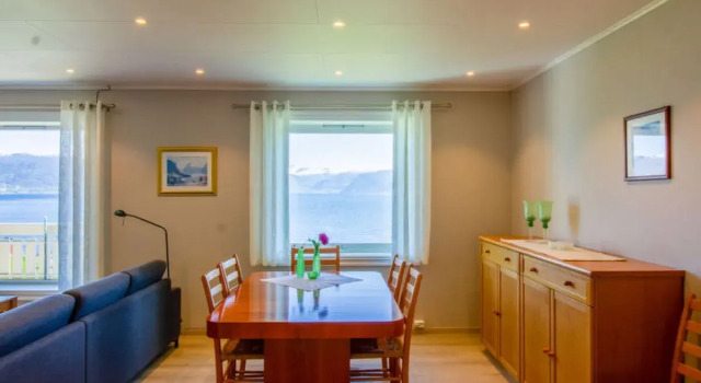 Tantestova (FJS296), Rezerwuj Hotel Balestrand Vestland