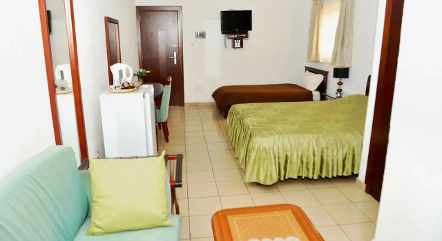 Paradise Hotel
