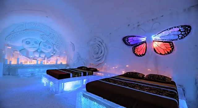 Четырёхместный люкс Hôtel de Glace