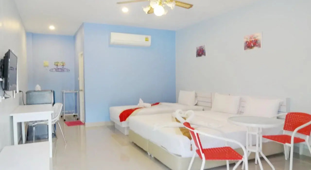 Holland Resort Phuket (SHA Extra Plus)