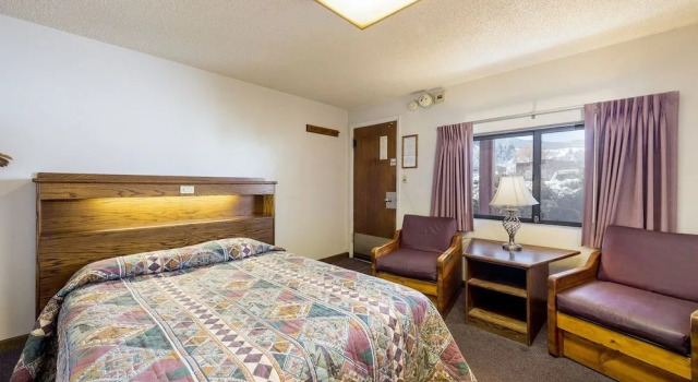 Western Lodge, Забронировать Мини-отель Стимбот-Спрингс Колорадо