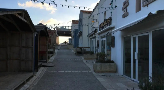 CotiLoft - Appartement Terrasse de standing au cœur de La Cotinière, Rezerwuj Apartament Hotele w Charente-Maritime z parkingiem, Parking