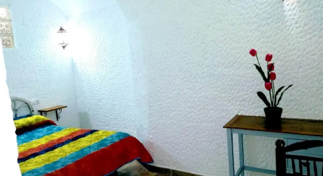 Apartment With 3 Bedrooms in Cortes y Graena, With Wonderful Mountain View and Enclosed Garden, Book Lejlighed Hoteller i Graena med parkering, Parkering