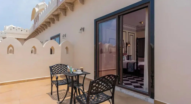 Номер Premier с балконом Kesarbagh Palace